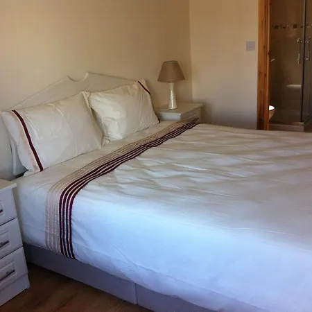 Vakantiehuis Castleview 1 - 5 Bedroom House Kilmore Quay