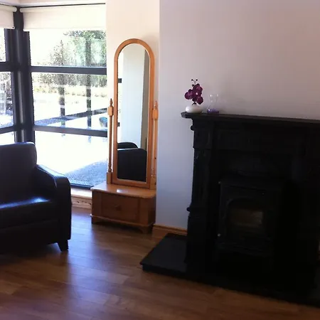 Castleview 1 - 5 Bedroom House Kilmore Quay