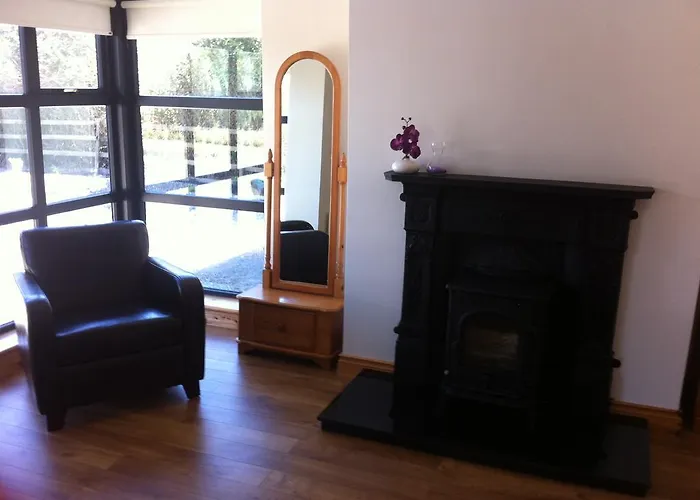 Castleview 1 - 5 Bedroom House Kilmore Quay