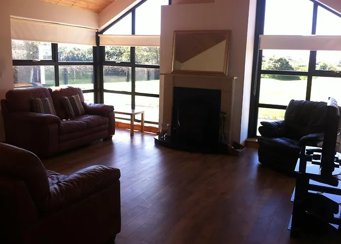 Castleview 1 - 5 Bedroom House *